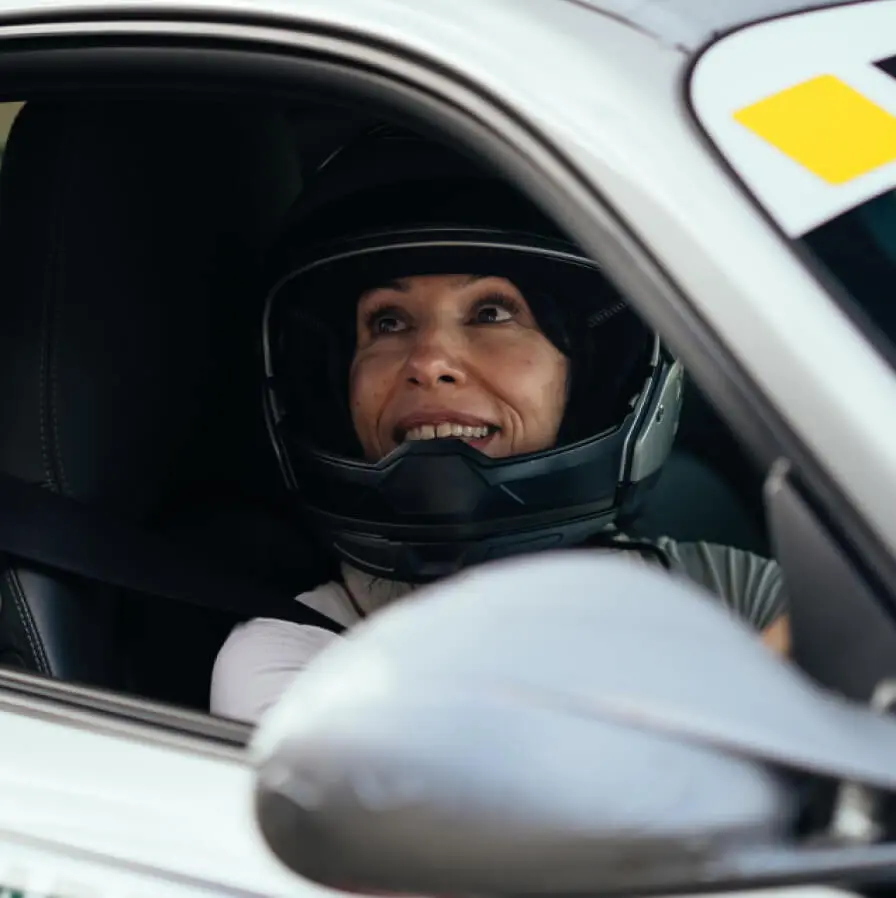 Mobile-responsive interface for Porsche Australia, delivering a flawless luxury brand experience across all high-resolution devices.